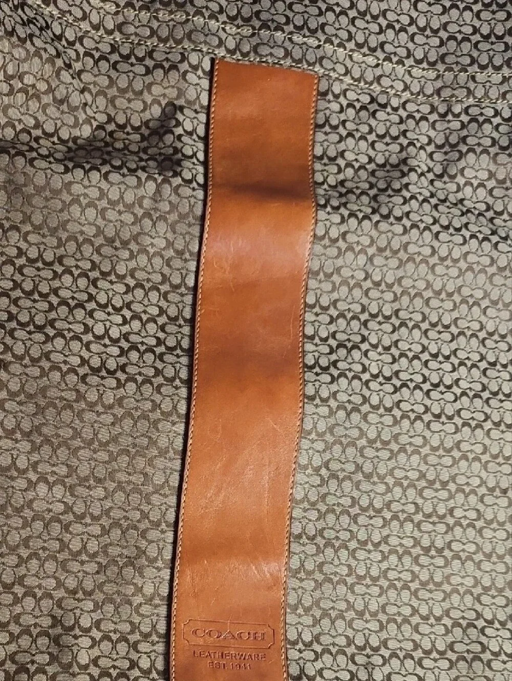 Coach Signature Canvas Messenger Bag in Brown/Tan